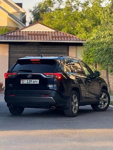 Транспорт: Toyota RAV4: 2021 г., 2.5 л, Автомат, Гибрид, Кроссовер — 6