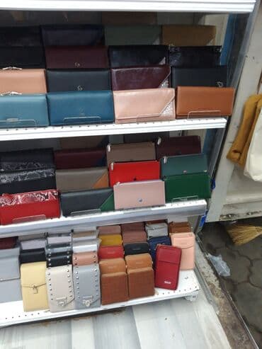 срочно продаю в связи с переездом: Клатч — 14