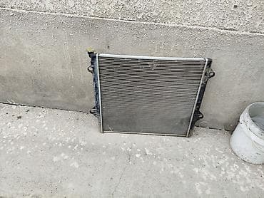 Алюминиевый радиатор от Форонера оригинал. Характеристики: - Материал