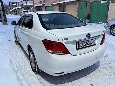 yuan plus byd: BYD : 2019 г., Седан — 1