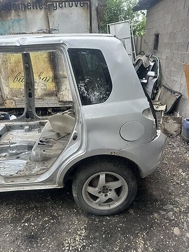 w211 e500: Кузовной запчасти на Мазда демио 2003 год — 3