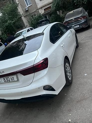 Продажа авто: Kia K3: 2021 г., 1.6 л, Робот, Бензин, Седан — 8