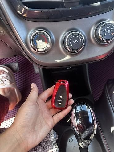 сидения спарк: Chevrolet Spark: 2018 г., 1 л, Бензин, Хэтчбэк — 9