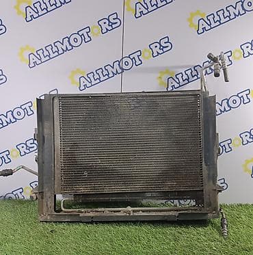 x5 e70: Радиатор кондиционера BMW E65 745 в сборе с рамкой и трубками — 1