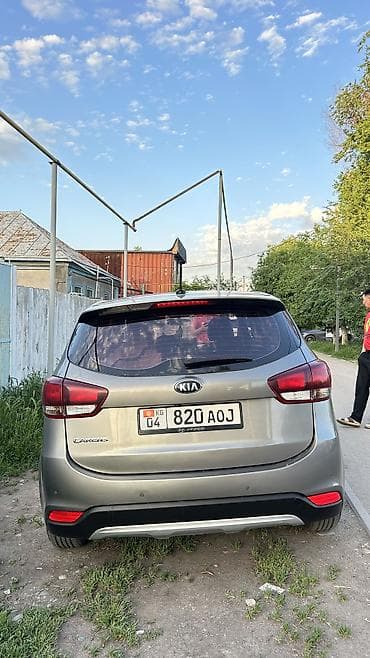 кия рие: Kia Carens: 2018 г., 2 л, Автомат, Газ, Минивэн — 4