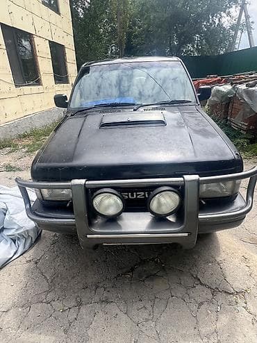 mini coper: Isuzu Bighorn: 1995 г. — 1