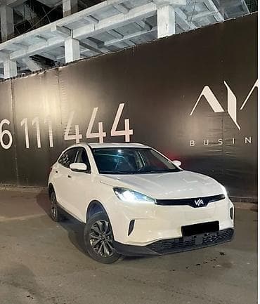 автомат машинка б у: Сдаю в аренду по суточно .Электромобиль кроссовер (компактный SUV) — 1