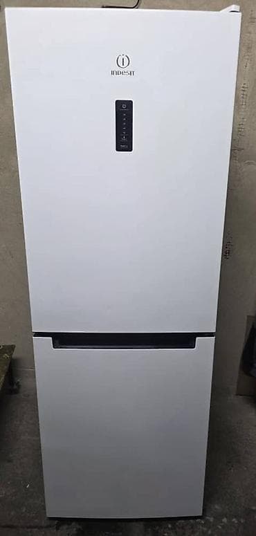 Холодильник Indesit, Б/у, Двухкамерный, Total no frost, 60 * 170 * 60