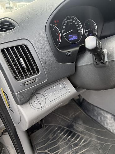 byd bot 384: Hyundai Starex: 2020 г., 2.5 л, Автомат, Дизель, Фургон — 10