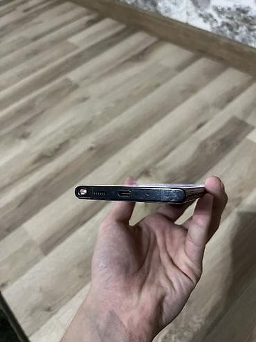 osmo action: Samsung Galaxy Note 20 Ultra, Б/у, 256 ГБ, цвет - Золотой, 2 SIM — 4