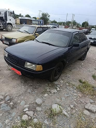 Audi 80: 1987 г., 1.8 л, Механика, Седан