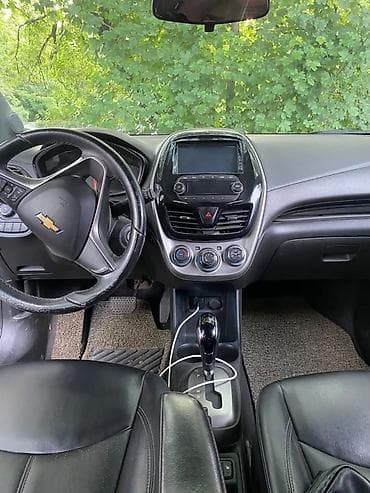 2 8: Chevrolet Spark: 2016 г., 1 л, Бензин, Хэтчбэк — 8