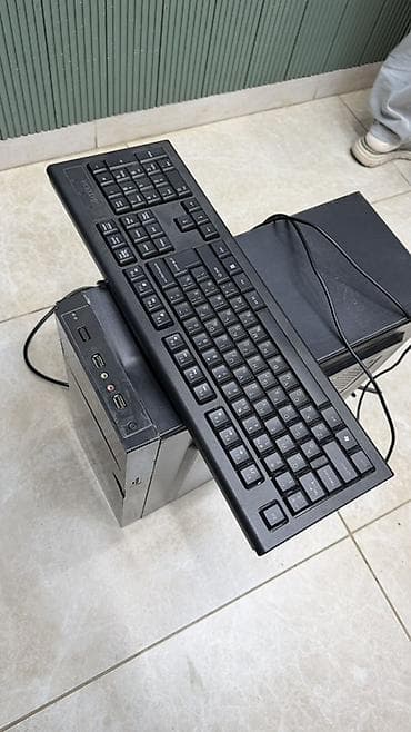 Стол компьютерлери жана комлектөөчүлөр: Системный блок Delux (Mid Tower) + проводная клавиатура Описание: - — 3