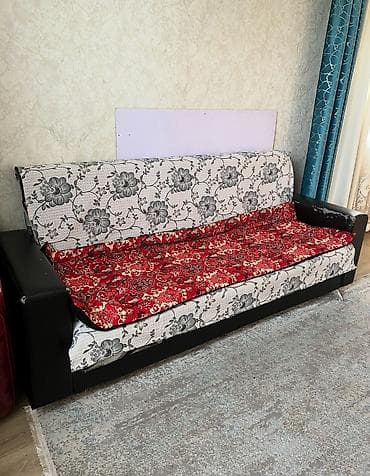 Прямой диван, Б/у