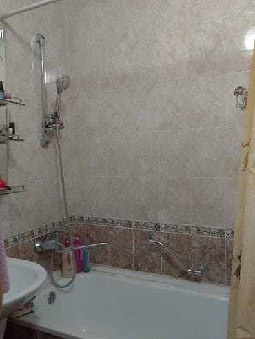 ройон восток: 3 комнаты, 86 м², 106 серия, 1 этаж, Косметический ремонт — 6