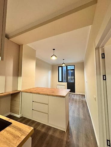 flat osh: 1 комната, 42 м², Элитка, 12 этаж, Дизайнерский ремонт — 4