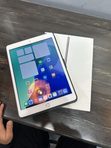 ipad 7th generation: Планшет, Apple, память 128 ГБ, 10" - 11", Wi-Fi, Б/у, Детский — 4