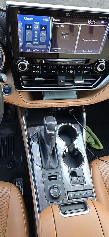 Транспорт: Toyota Highlander: 2020 г., 3.5 л, Автомат, Бензин, Кроссовер — 4