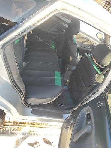 бардачок для скутера: Mazda Cronos: 1997 г., 1.8 л, Механика, Бензин, Хэтчбэк — 9