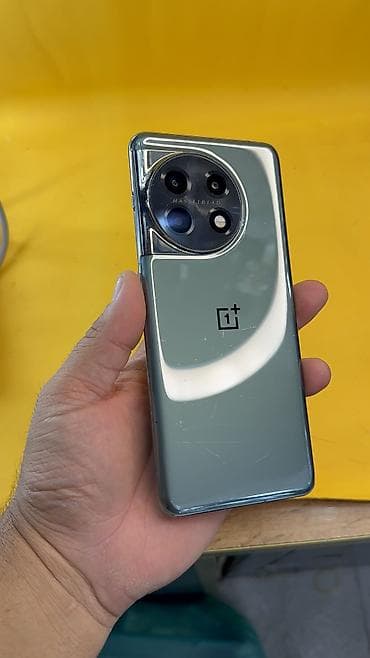 OnePlus 11, Б/у, 256 ГБ, 2 SIM at lalafo.kg OnePlus 11, Б/у, 256 ГБ, 2 SIM