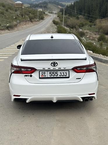 r15 185 55: Toyota Camry: 2022 г., 2.5 л, Автомат, Бензин, Седан — 10
