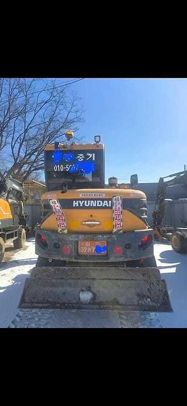 honda srv 1: Экскаватор, Hyundai, 2021 г., Колесный — 1