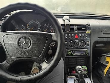 Продажа авто: Mercedes-Benz C-Class: 1999 г., 1.8 л, Механика, Бензин, Седан — 7