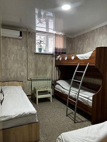 В гостинице «Сулайман-Тоо» ждёт вас чистота и уютно. Мы расположены в
