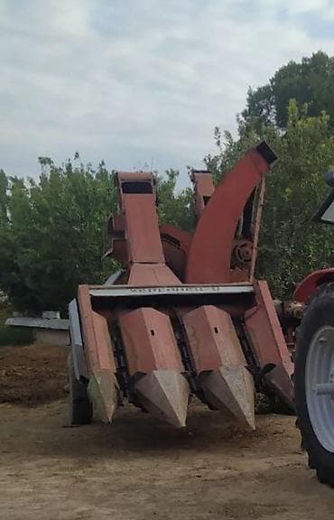 портер 2006: Продаю кукурузный комбайн 
Херсон 9 в хорошем рабочем состоянии — 2