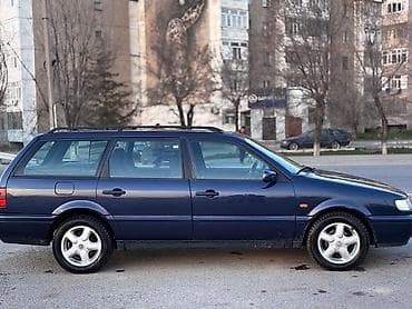 Volkswagen: Volkswagen Passat Variant: 1994 г., 1.8 л, Ручные, Бензин, Универсал — 2