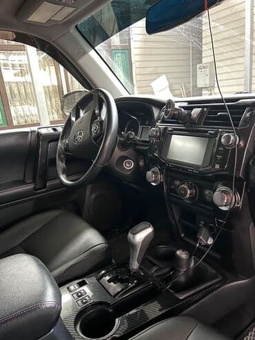 продаю авто с последующим выкупом: Toyota 4Runner: 2019 г., 0.4 л, Бензиновая — 6