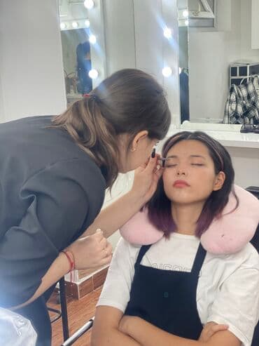 Курстар | Косметологдор жана визажисттер Сертификат берилет, Сарпталуучу материалдар менен камсыздоо, Үлгүлөр менен камсыздоо — 7