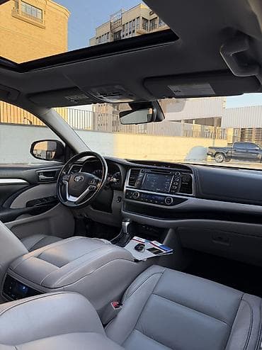 motor cycle: Toyota Highlander: 2018 г., 3.5 л, Автомат, Бензин, Внедорожник — 6