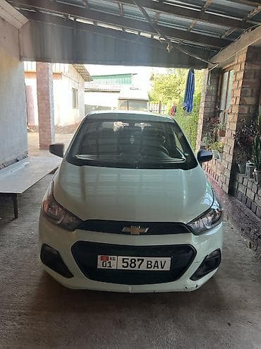 испания испании: Chevrolet Spark: 2017 г., 1 л, Автомат, Бензин — 1
