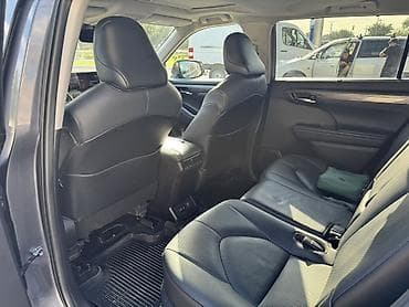 highlander platinum: Toyota Highlander: 2021 г., 2.5 л, Автомат, Гибрид, Кроссовер — 9