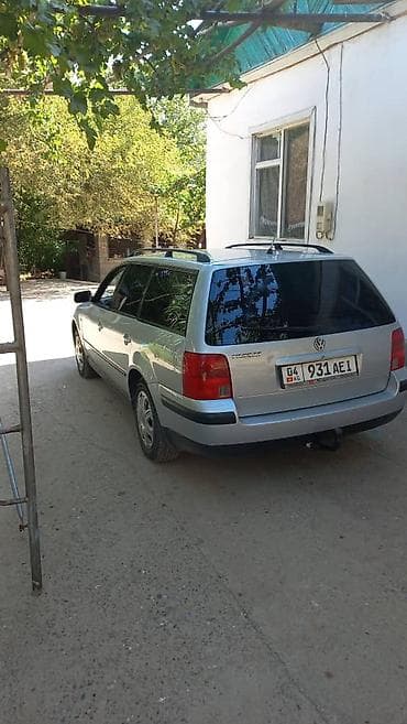 td 05: Volkswagen Passat Variant: 2000 г., 2.3 л, Механика, Бензин, Универсал — 3