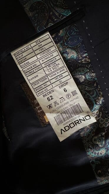 брендовые мужские спортивные костюмы из турции: Костюмы б/у, состояние 10/10, оба турция. 
Размер 50-52 — 8