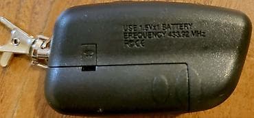 Тюнинг: Продаю новый брелок от сигнализации CenMax двухкнопочный Китай, район — 3