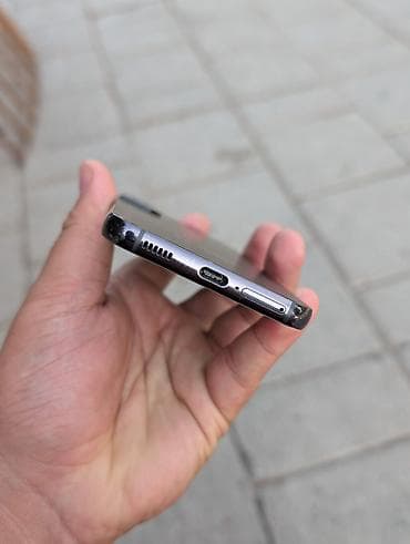 yasin 55: Samsung Galaxy S22, Б/у, 256 ГБ, цвет - Черный, 1 SIM — 2