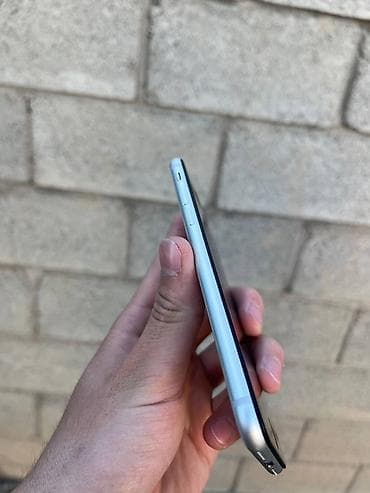 IPhone 8, 64 ГБ, Белый, Зарядное устройство, 100 % — 5