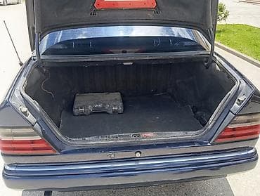 bmw z1: Mercedes-Benz W124: 1994 г., 2 л, Механика, Бензин, Седан — 6