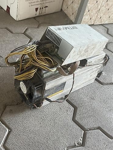 lg 55: Майнер Bitmain Antminer с блоком питания - Производитель: Bitmain - — 2