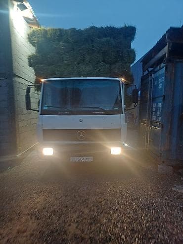 Продаю мерс 814. 6.куп простой мотор длина борта 6.метр цена 900тыс