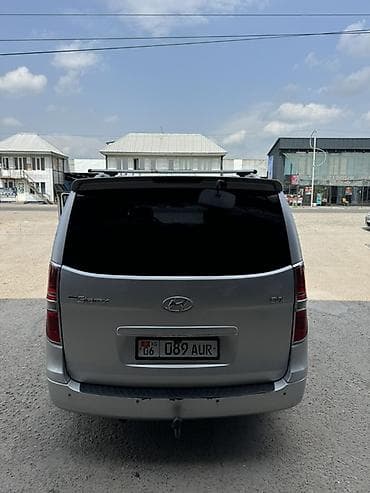 старекс 4вд: Hyundai Starex: 2008 г., 2.5 л, Автомат, Дизель, Минивэн — 4