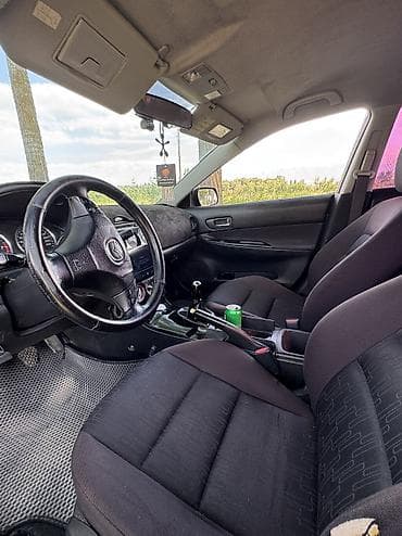 Транспорт: Mazda 6: 2002 г., 1.8 л, Механика — 9