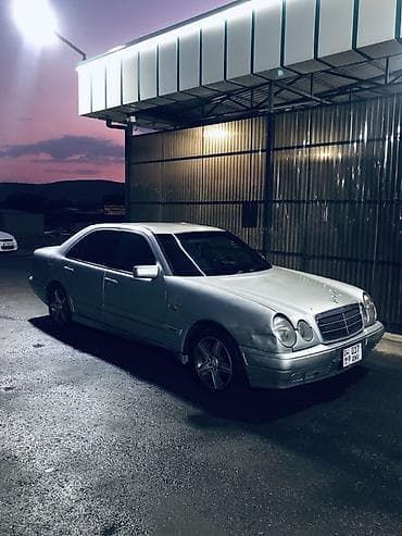 Унаа: Mercedes-Benz E-Class: 1998 г., 0.2 - engine capacity л, Автомат, Бензин, Седан — 3