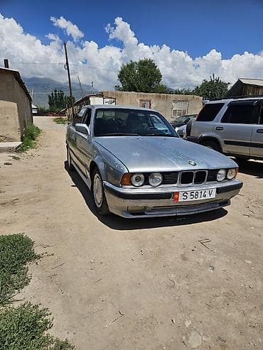 fix jixf: BMW 525: 1989 г., 2 л — 4