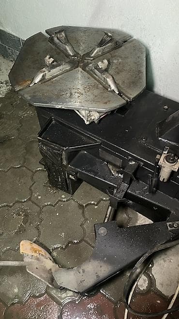 tyre master: Шиномонтажный станок с пневмоприводом - Тип: настольный шиномонтажный — 4