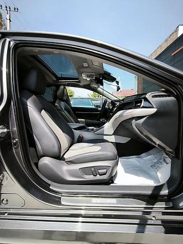 corolla 2004: Toyota Camry: 2020 г., 2.5 л, Автомат, Гибрид, Седан — 8