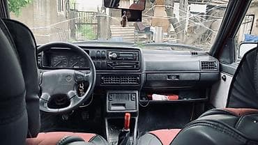 грльф 3: Volkswagen Golf: 1991 г., 1.8 л, Ручные, Бензин, Хэтчбэк — 5